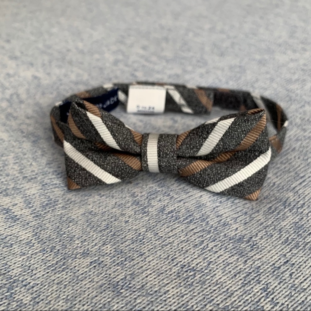 NWOT Janie and Jack Bow Tie 0-24mos.